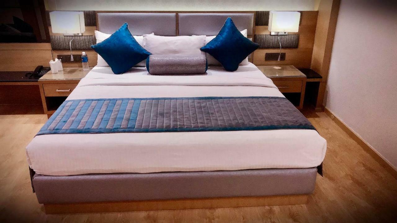 Eagle Motel Rājpura Eksteriør bilde